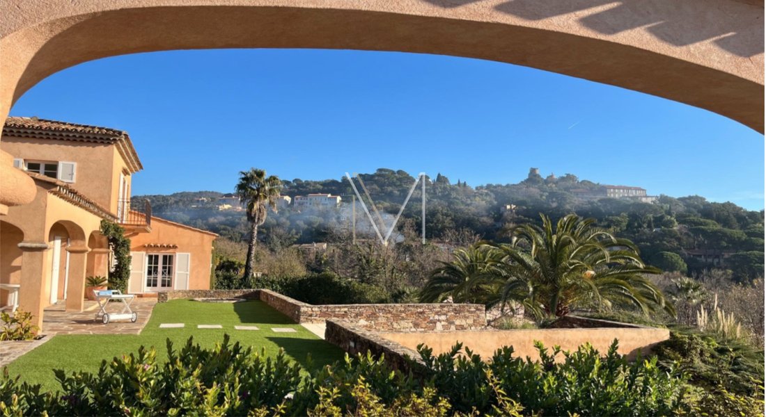 Villa in Grimaud, Provence-Alpes-Côte d'Azur, France 3 - 17629121