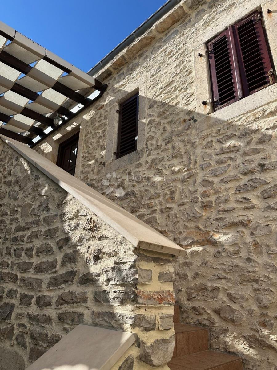 Apartment in Mjesni odbor Arbanasi, Zadar, Zadar County 4 - 17899878