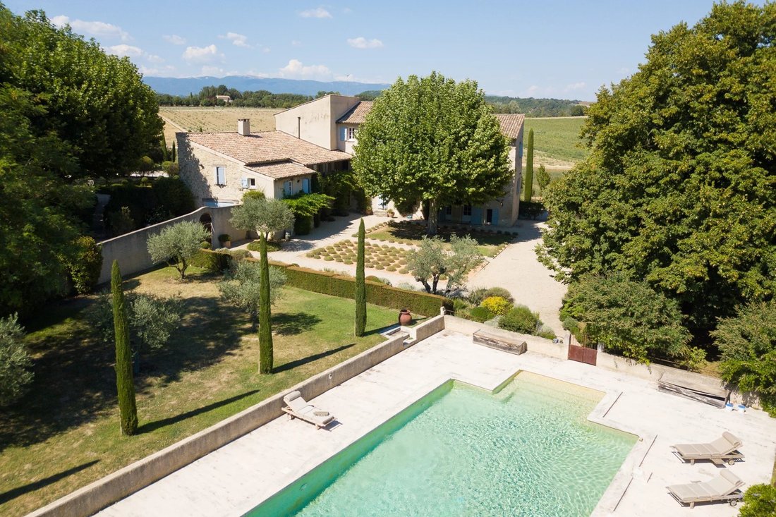Estate in Forcalquier, Provence-Alpes-Côte d'Azur, France 2 - 17899631