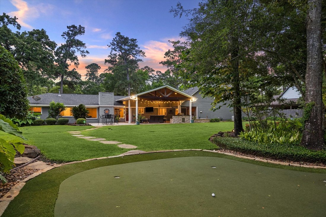 House in Houston, Texas, United States 3 - 17896925