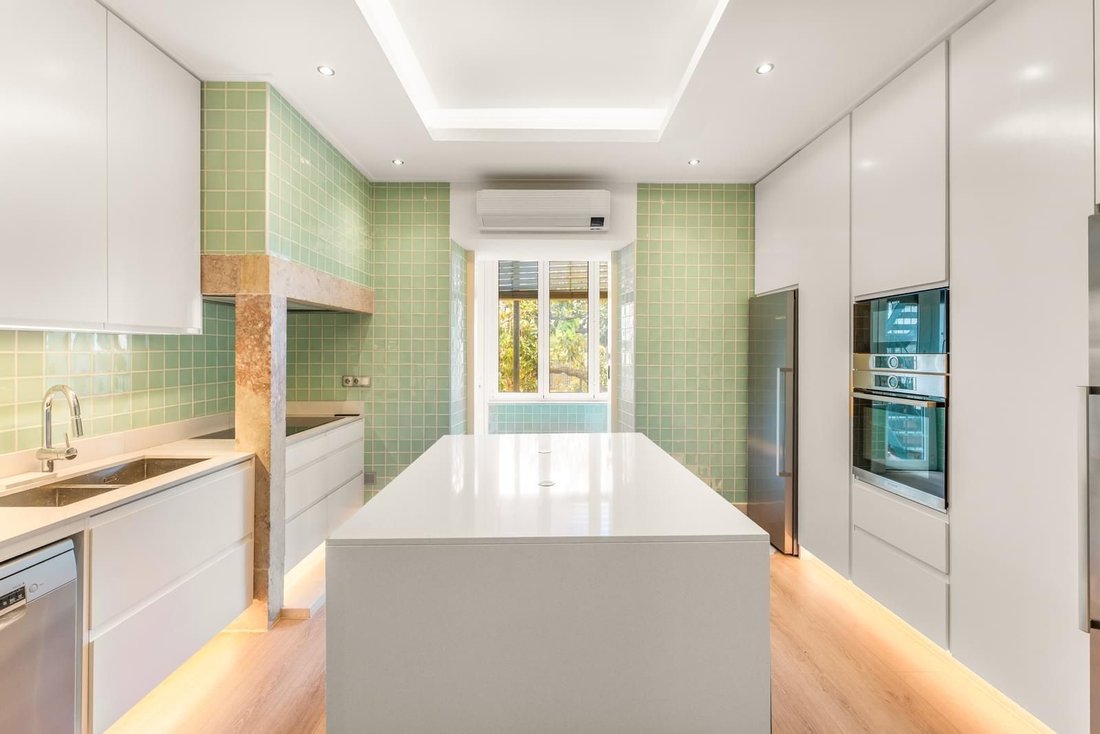 Apartment in Avenidas Novas, Lisbon, Portugal 5 - 17461504