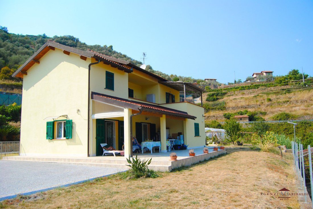 Villa in Dolceacqua, Liguria, Italy 3 - 15514469