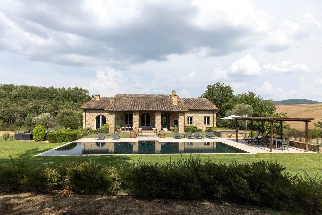 House in Casole d'Elsa, Tuscany, Italy 1 - 17897462