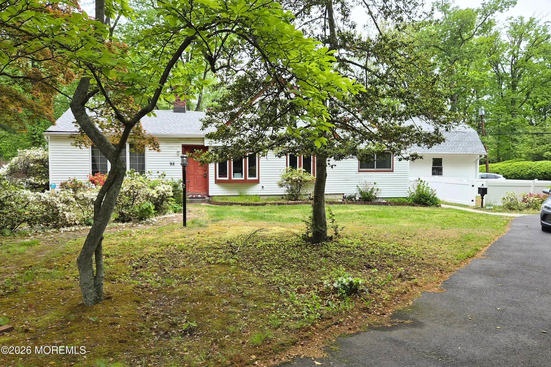 North Middletown, New Jersey, United States 1 - 17897238