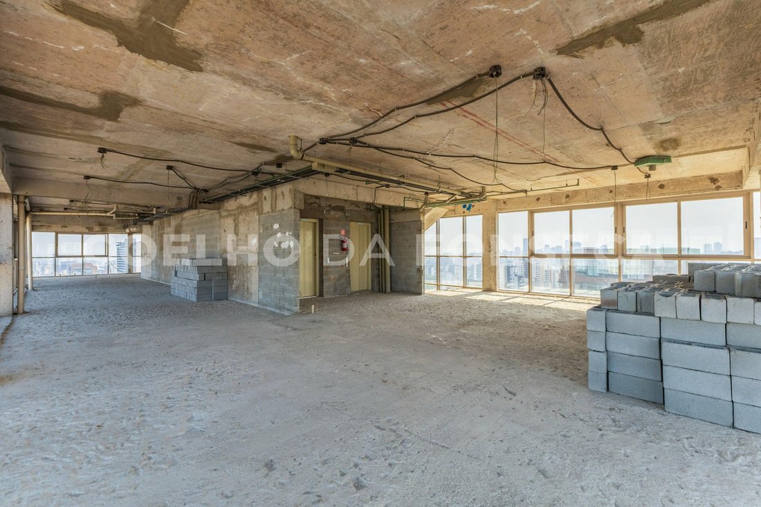 Condo in São Paulo, State of São Paulo, Brazil 1 - 17901021