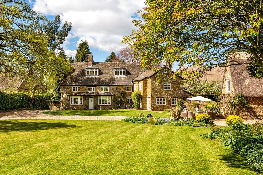 House in West Northamptonshire, England 1 - 17895427