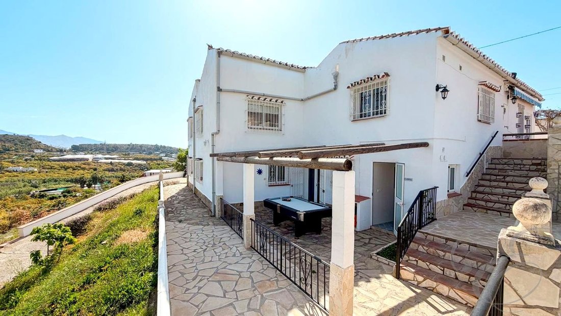 Villa in Nerja, Andalusia, Spain 3 - 17895566