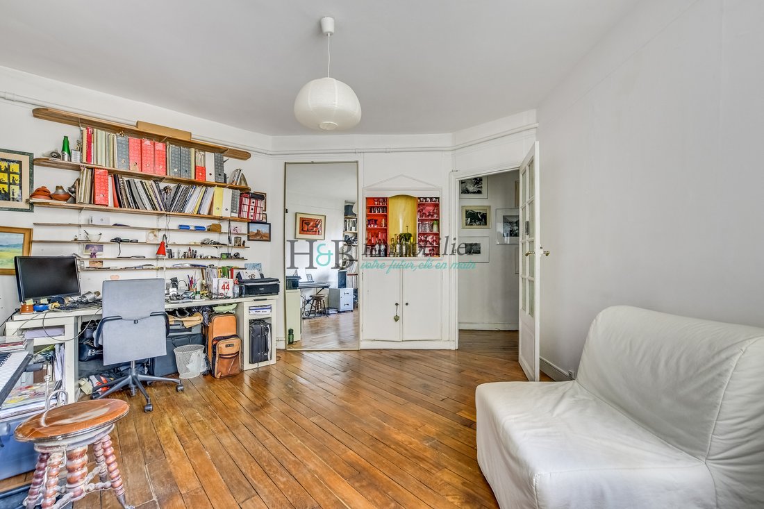 Apartment in Grange Aux Belles-Terrage, Paris 10e Arrondissement, Paris 4 - 17899164