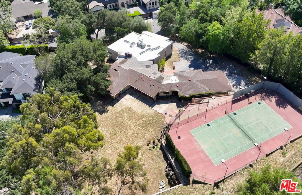 House in Los Angeles, California, United States 3 - 17899066