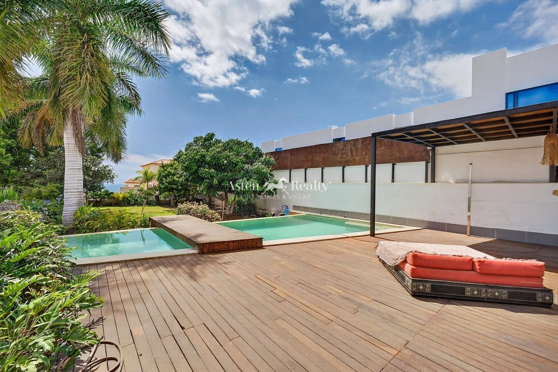 Villa in Costa Adeje, Adeje, Canary Islands 3 - 16539048