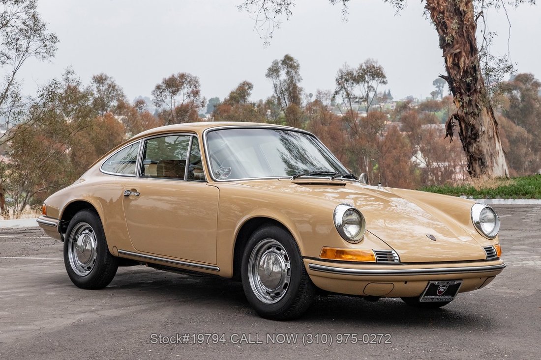 Porsche 912 in Los Angeles, CA 1 - 17897686