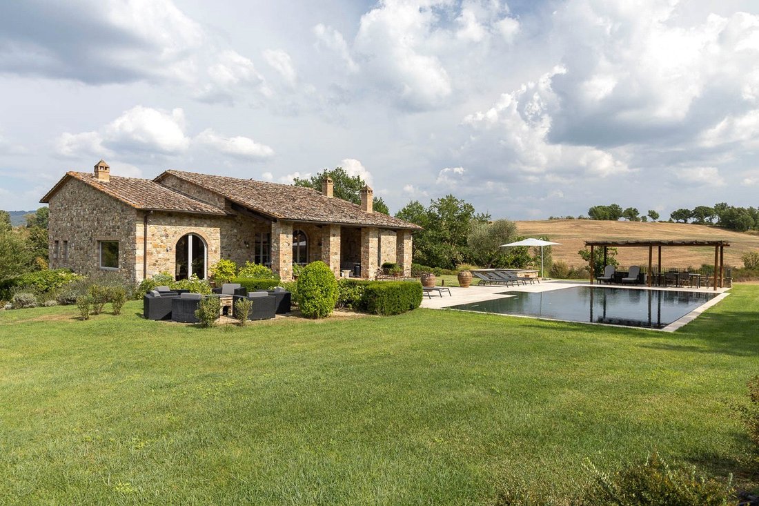 House in Casole d'Elsa, Tuscany, Italy 2 - 17897462