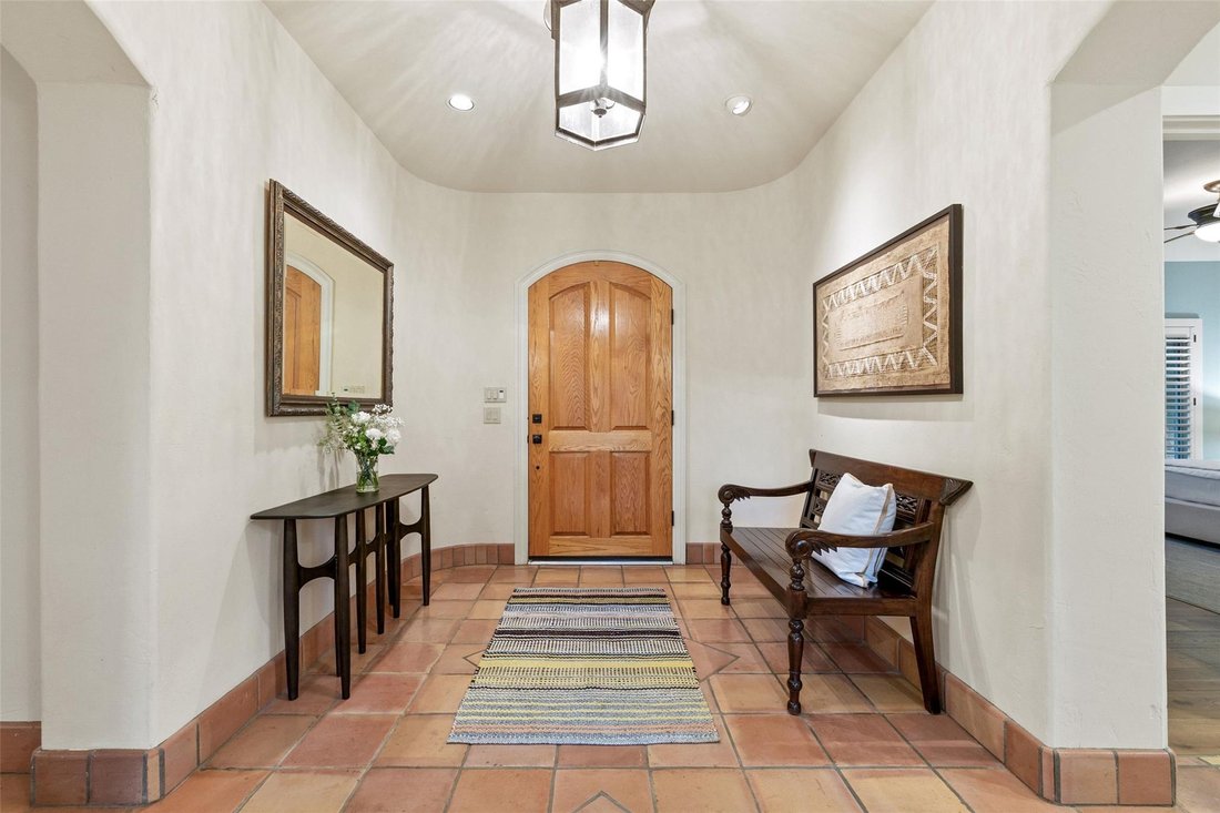House in Austin, Texas, United States 3 - 17900958
