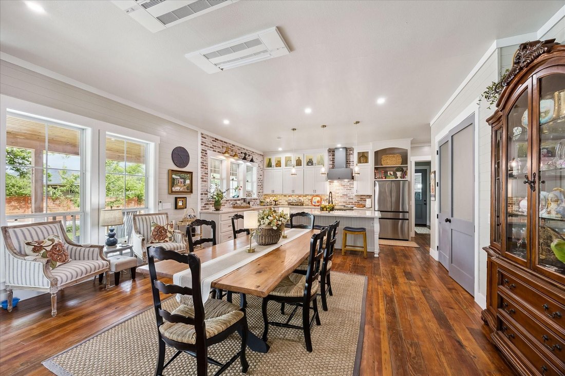 House in Bellville, Texas, United States 5 - 17896140