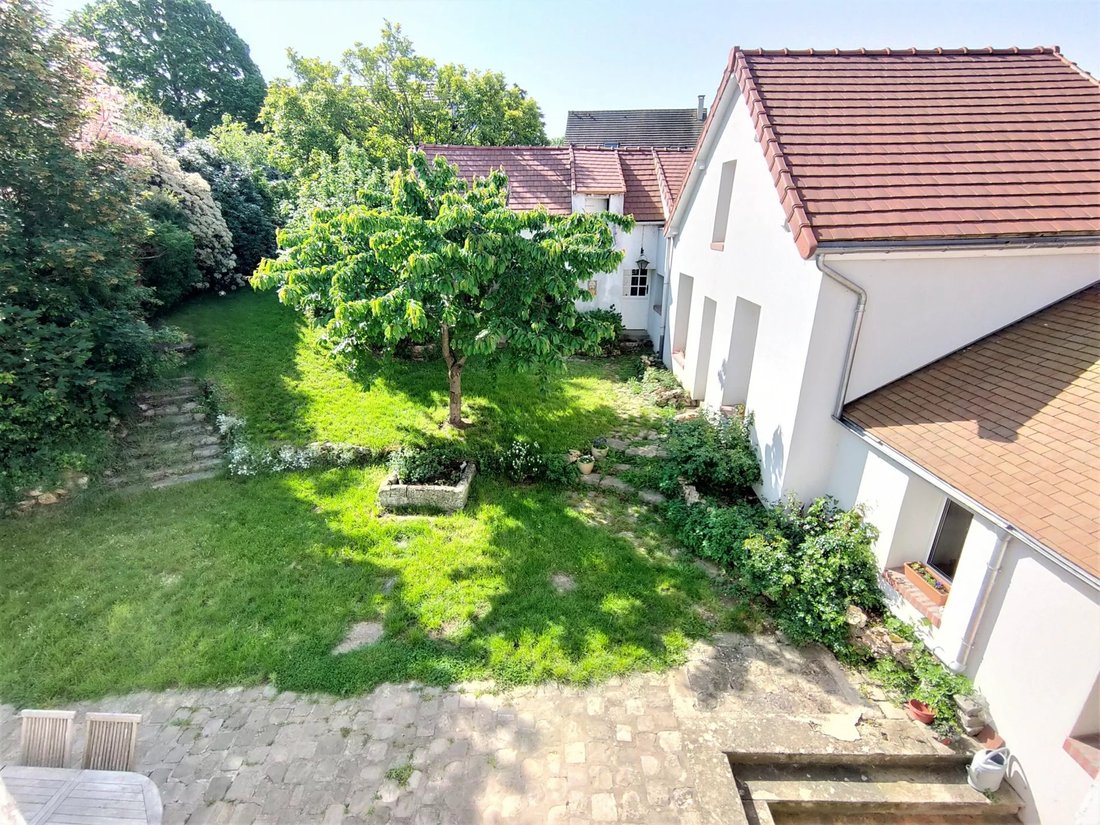 House in Morainvilliers, Ile-de-France, France 2 - 17896147