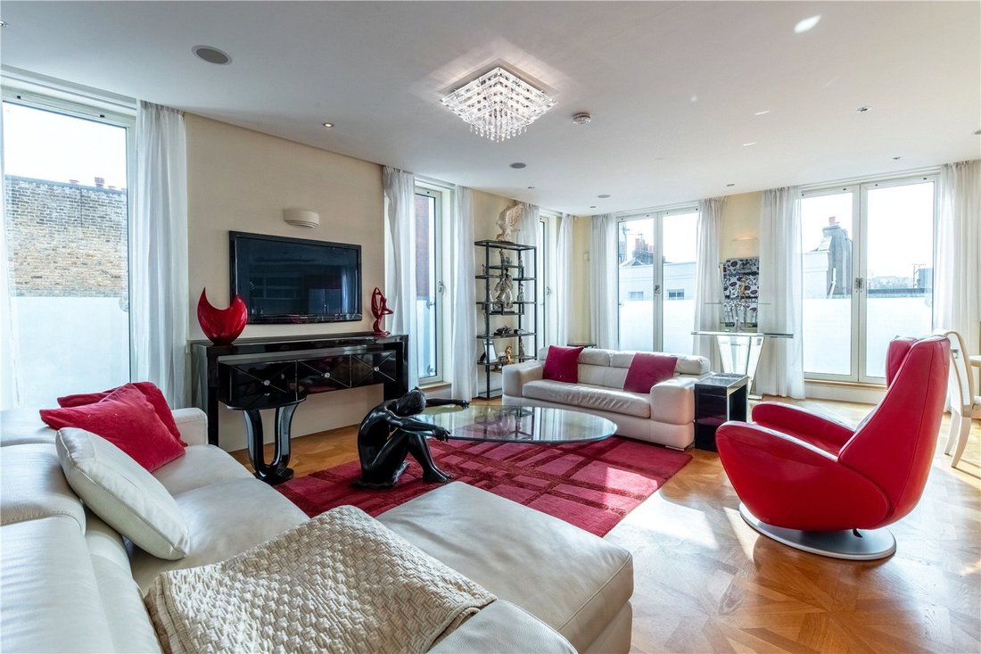 Apartment in Campden Hill, Kensington And Chelsea, England 4 - 17897523