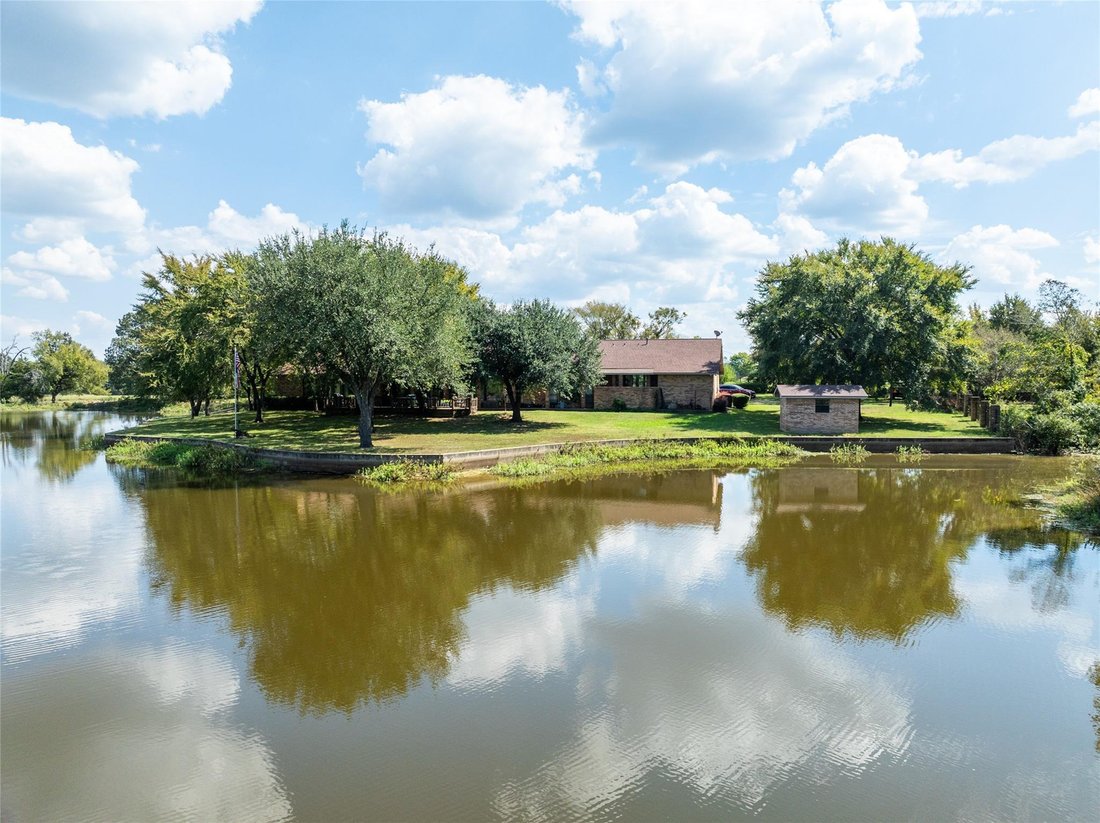 House in Edgewood, Texas, United States 2 - 17897750