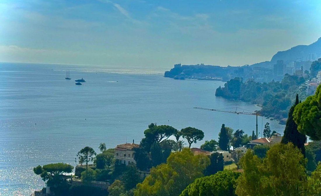 Villa in Cabbe-Saint Roman, Roquebrune-Cap-Martin, France 1 - 17897257
