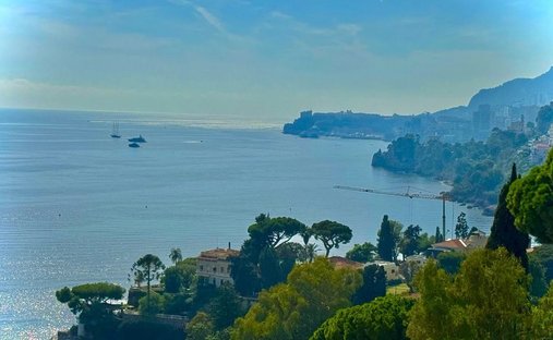 Villa in Cabbe-Saint Roman, Roquebrune-Cap-Martin, France 1