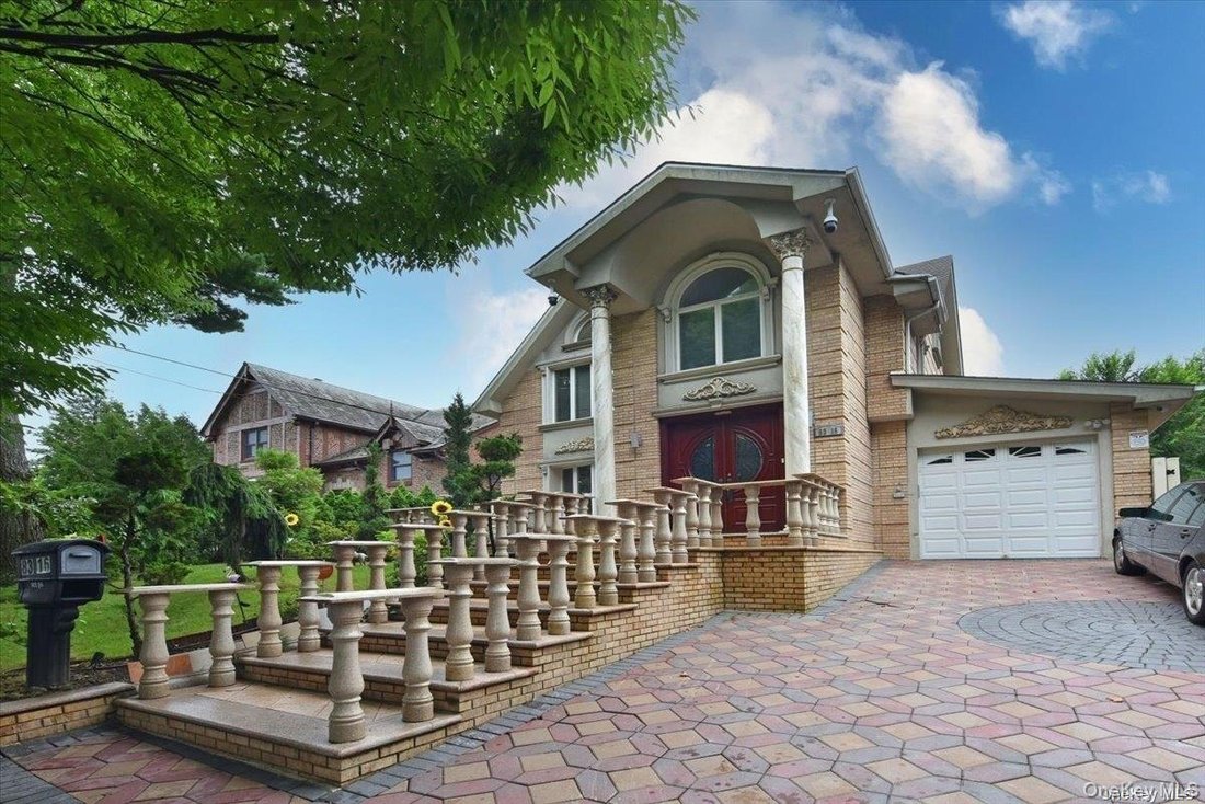 House in New York, New York, United States 4 - 17899011