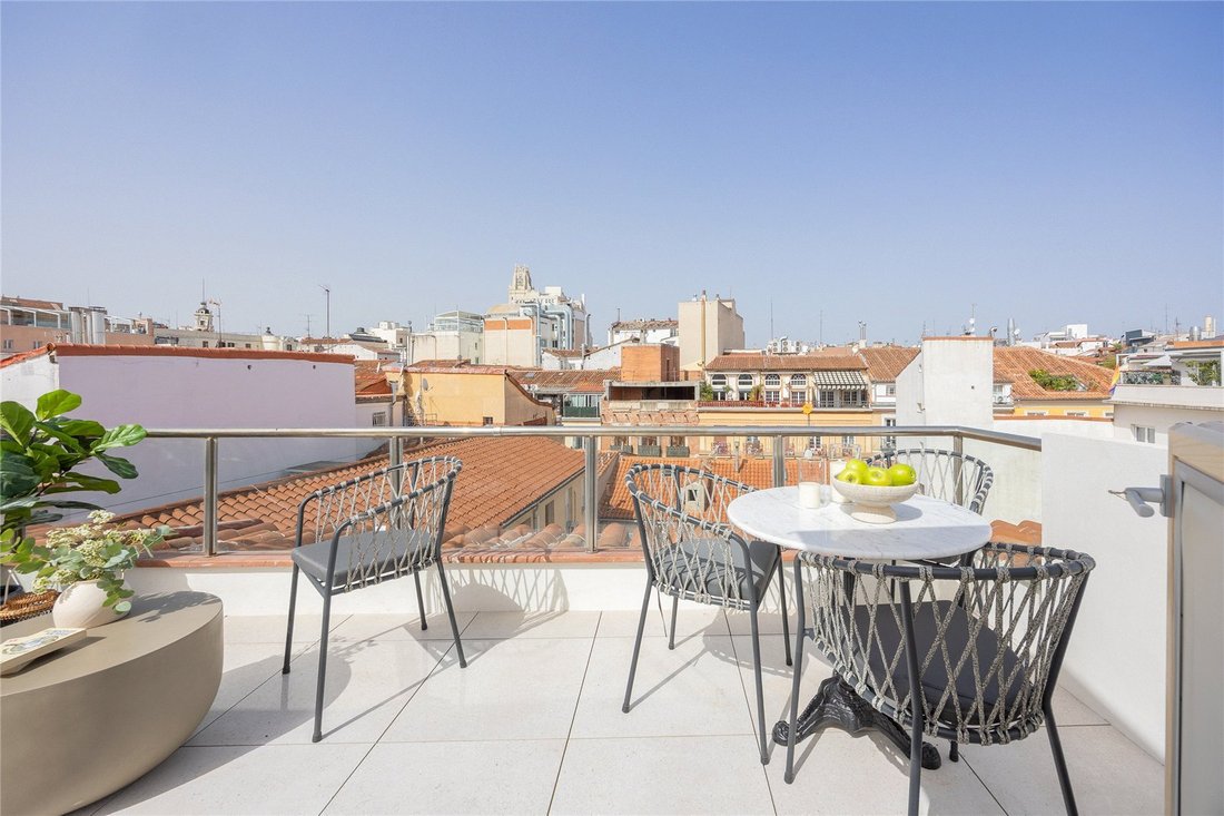 Penthouse in Centro, Madrid, Spain 3 - 17897584