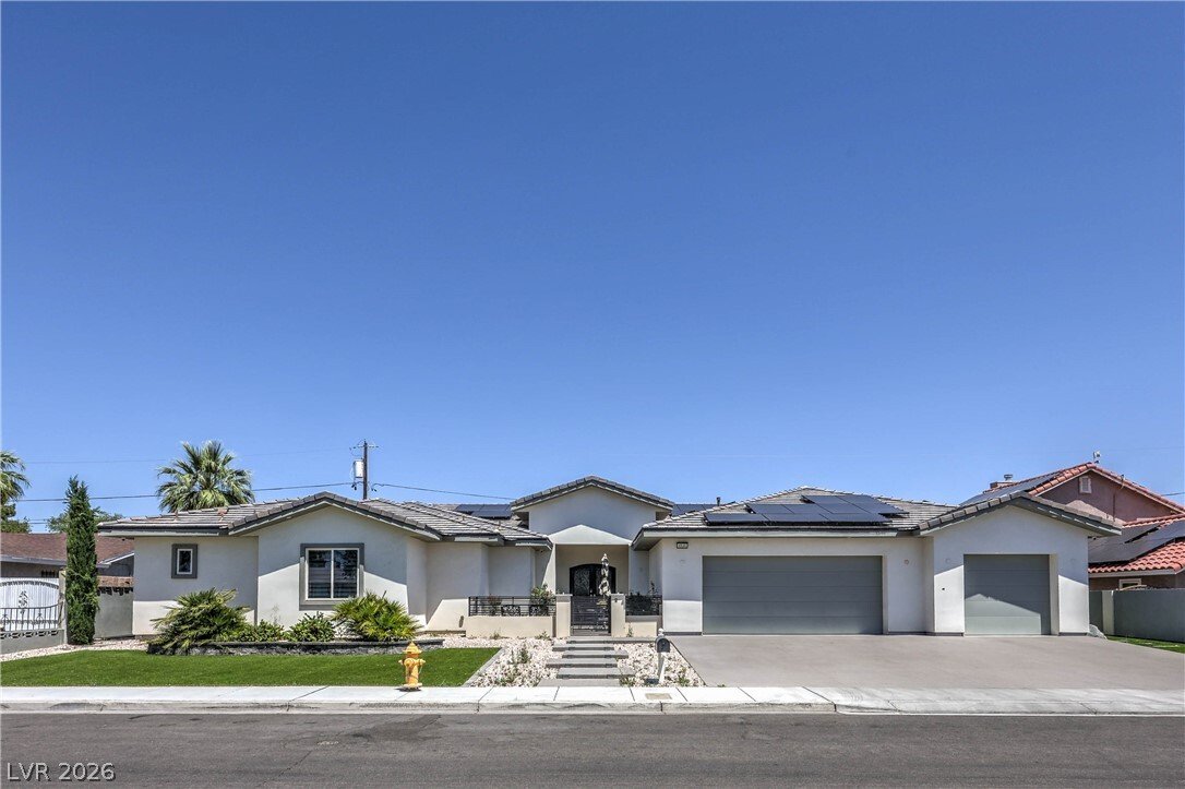 House in Las Vegas, Nevada, United States 1 - 17878907