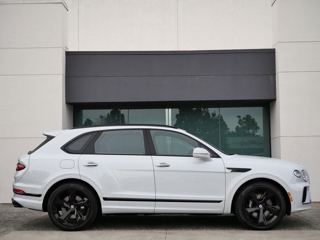 Suv in Thousand Oaks, CA, United States 5 - 17901922