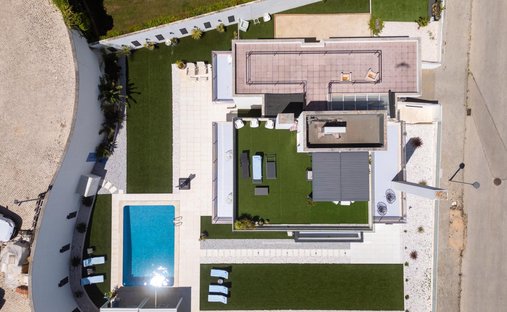 Villa in Olhos de Agua, Algarve, Portugal 1