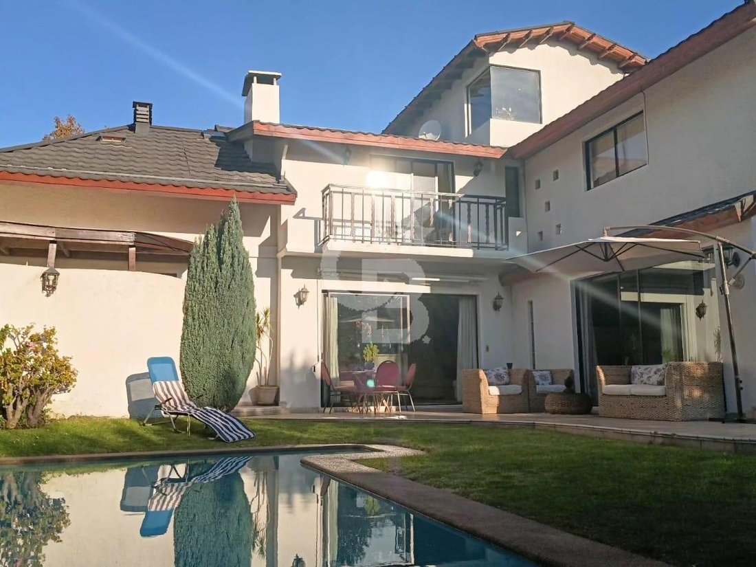 House in Las Condes, Santiago Metropolitan Region, Chile 1 - 17896515