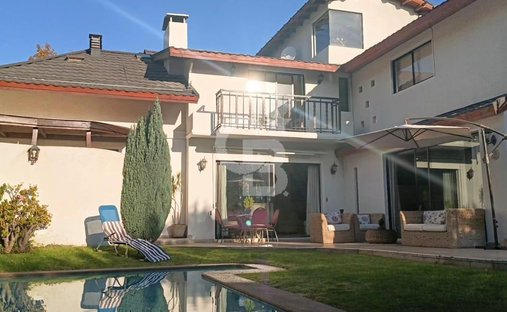 House in Las Condes, Santiago Metropolitan Region, Chile 1