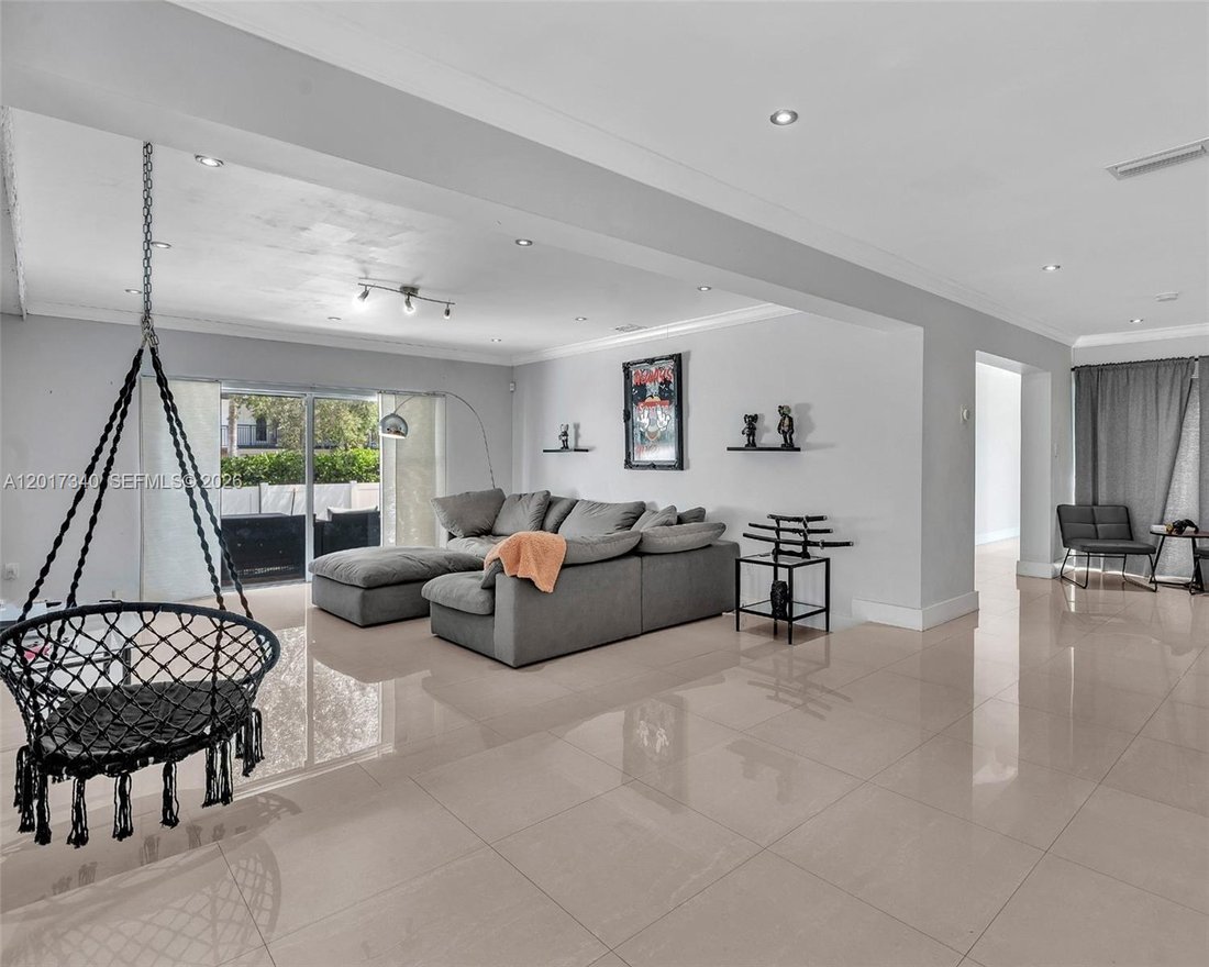 House in North Miami Beach, Florida, United States 5 - 17901261