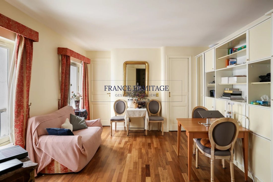 Apartment in Provence Opéra, Paris 9e Arrondissement, Paris 3 - 17896862