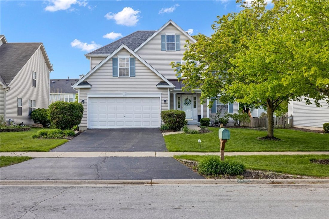 House in Naperville, Illinois, United States 3 - 17895829