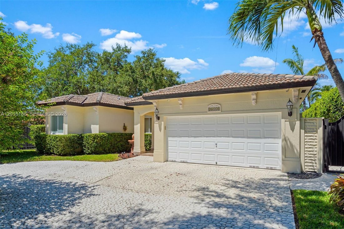 Maison à Miami Lakes, Floride, États-Unis 1 - 17895864