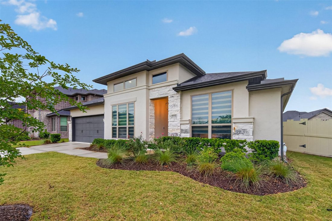 House in Conroe, Texas, United States 3 - 17899773