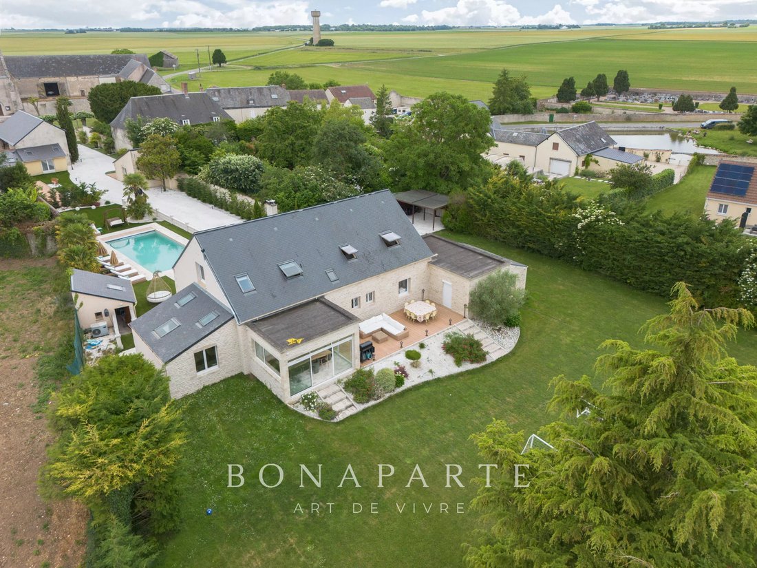 House in Tillay-le-Peneux, Centre-Val de Loire, France 1 - 17381745