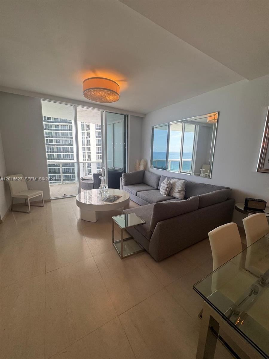 Condo in Sunny Isles Beach, Florida, United States 4 - 17898563