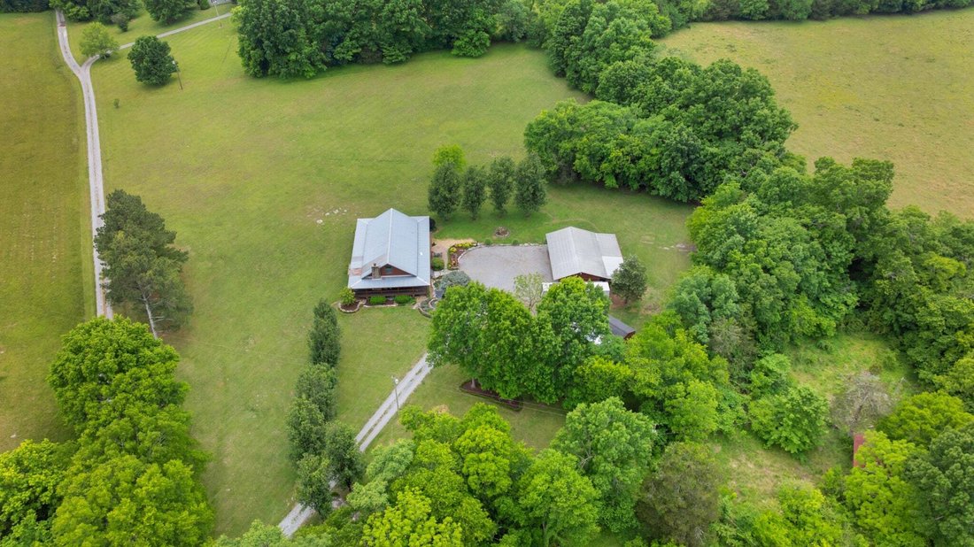 House in Wartrace, Tennessee, United States 2 - 17900740