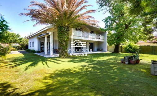 House in Angresse, Nouvelle-Aquitaine, France 1