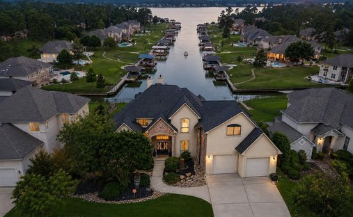 House in Montgomery, Texas, United States 1