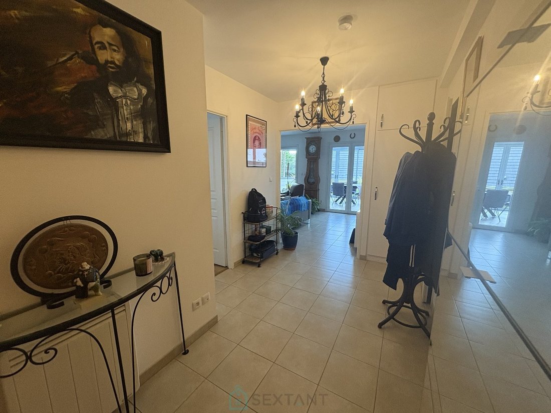 Townhouse in Touques, Normandy, France 5 - 17900047