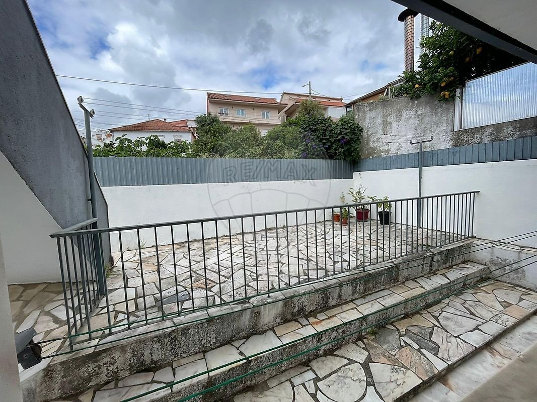 Pontinha e Famoes, Lisbon, Portugal 2 - 17725921