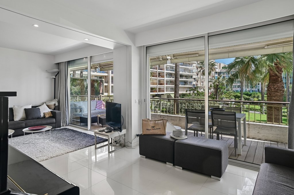Apartment in Cannes, Provence-Alpes-Côte d'Azur, France 1 - 17897023