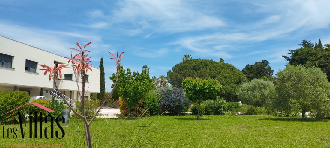 Villa in Les Remparts-Lunette, Perpignan, France 1 - 15663643