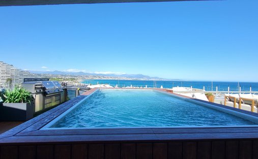 Apartment in Route de Grasse, Villeneuve-Loubet, France 1