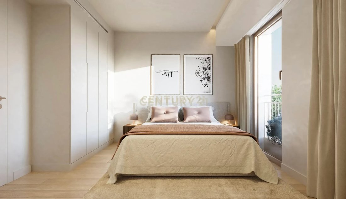 Apartment in Rio de Mouro, Lisbon, Portugal 5 - 17438946
