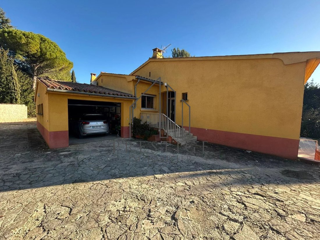 House in Pin Vert, Aubagne, France 3 - 16945628