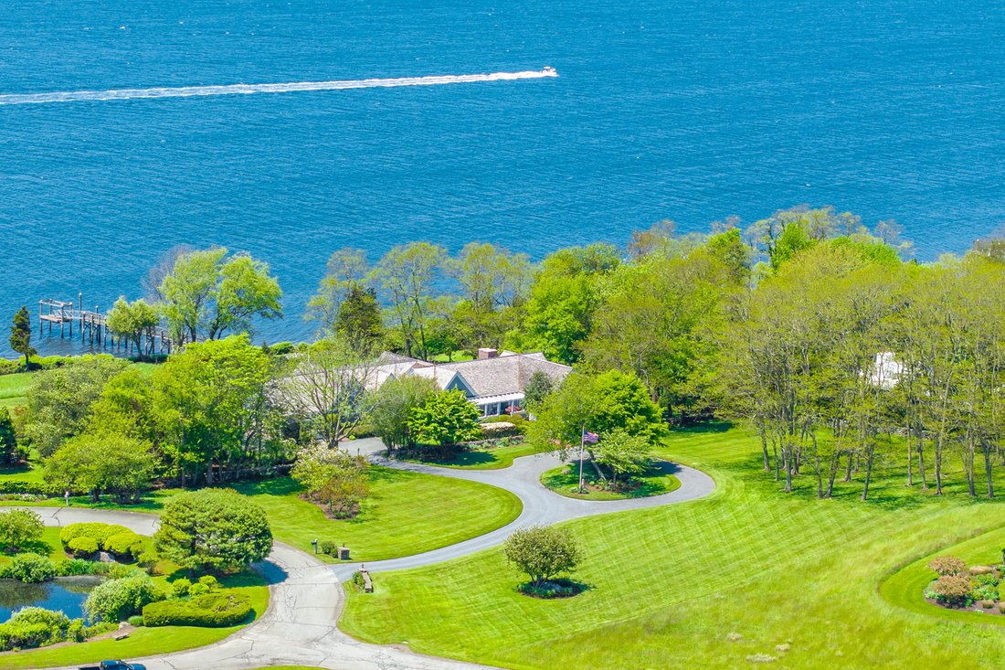 House in Bristol, Rhode Island, United States 2 - 17897773