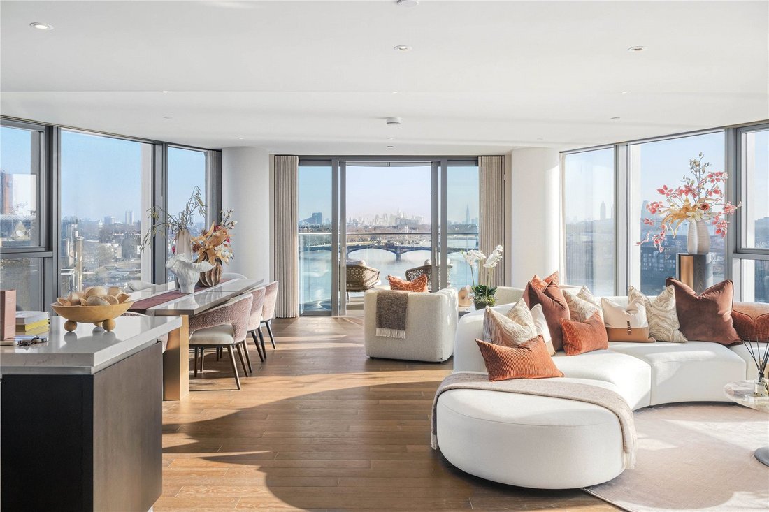 Apartment in Chelsea, Kensington And Chelsea, England 2 - 17897456