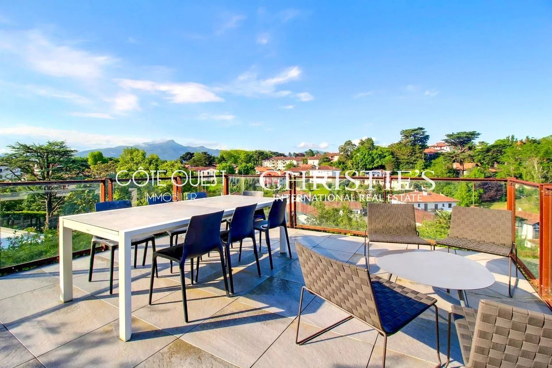 Villa in Centre Ville, Saint-Jean-de-Luz, France 4 - 15640944